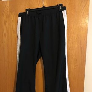 Nike Capri Jogging pant size Large (12-14)